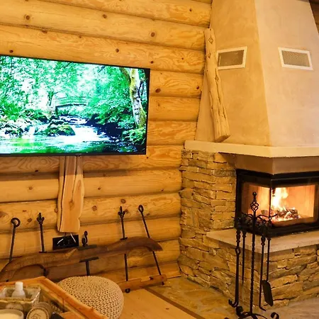 Lodge Drvena Kuca Ruza *