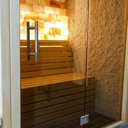 Lodge Drvena Kuca Ruza