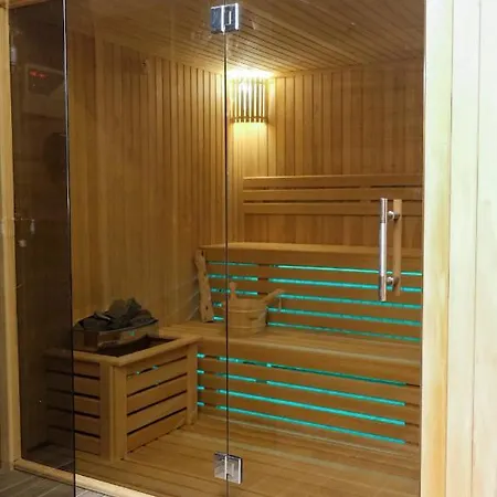 Lodge Drvena Kuca Ruza