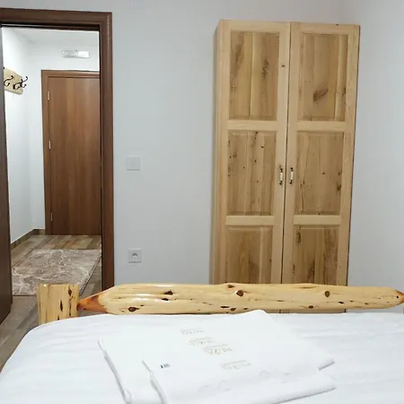 Drvena Kuca Ruza Lodge