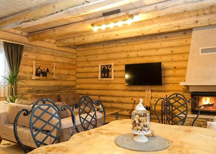 Drvena Kuca Ruza Kopaonik